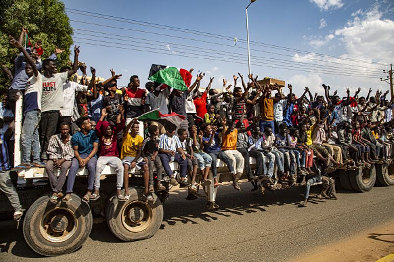 Seven killed 140 injured 300 arrested in military coup in Sudan