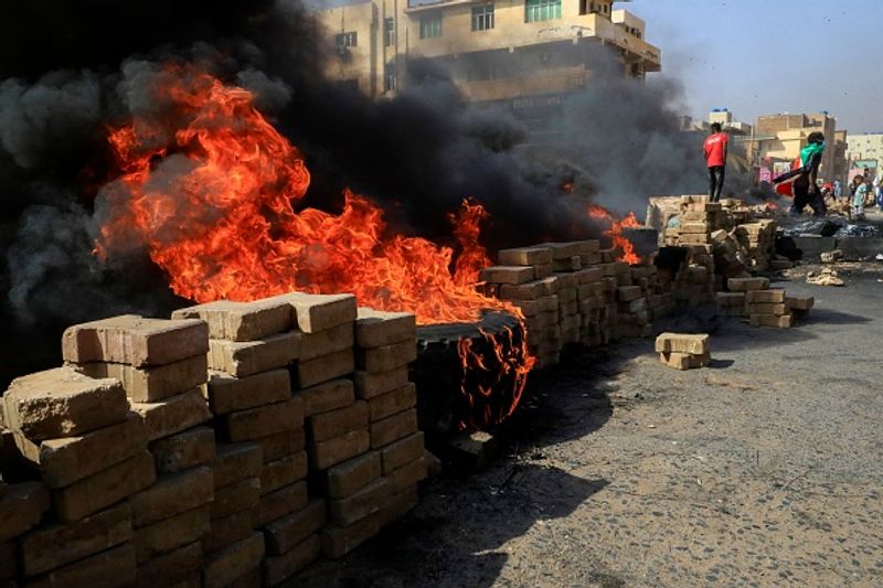 Seven killed 140 injured 300 arrested in military coup in Sudan