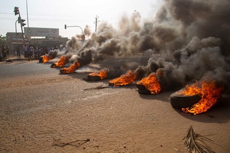 Seven killed 140 injured 300 arrested in military coup in Sudan