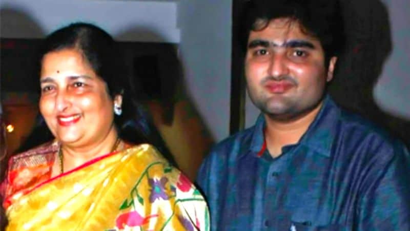 Anuradha Paudwal Birthday, know life facts about 90s famous singer