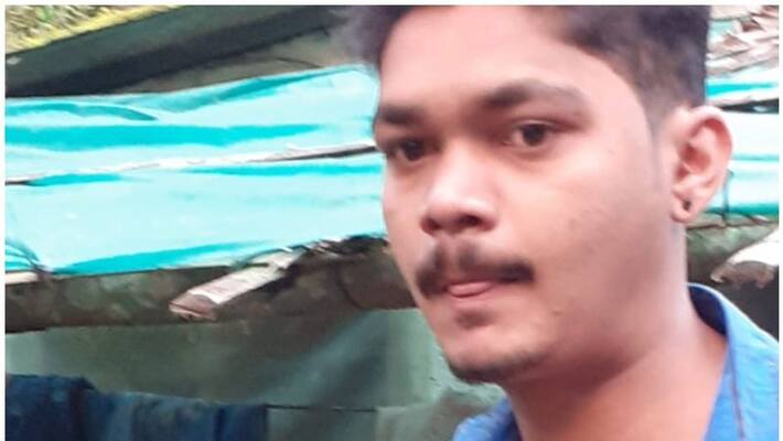 scooter accident young man died at kozhikode koodaranji scooter accident young man died at kozhikode koodaranji