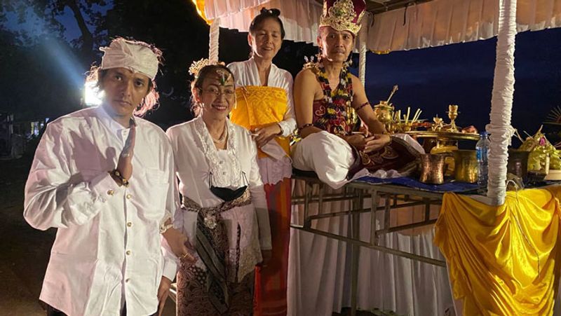 Indonesia News, Sukmawati Soekarnoputri converted in Hindu from Muslim