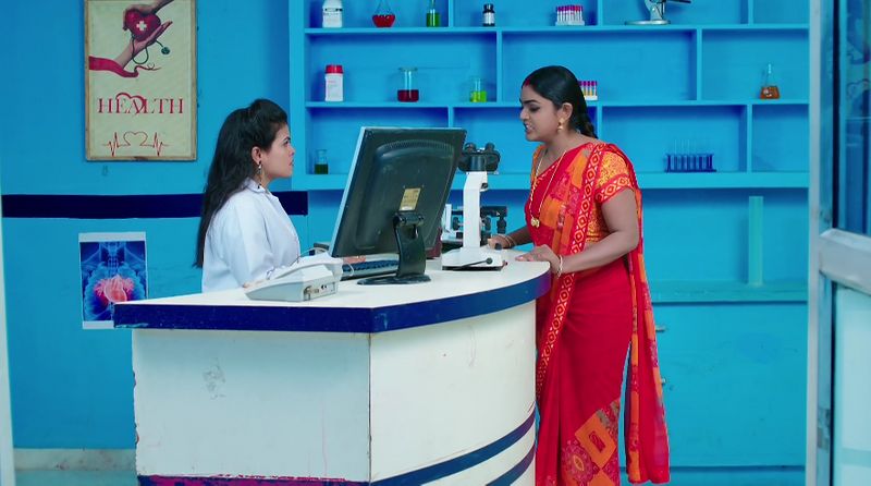 Deepa accuses Pallavi of stealing Karthiks test sample In todays karthika deepam serial episode