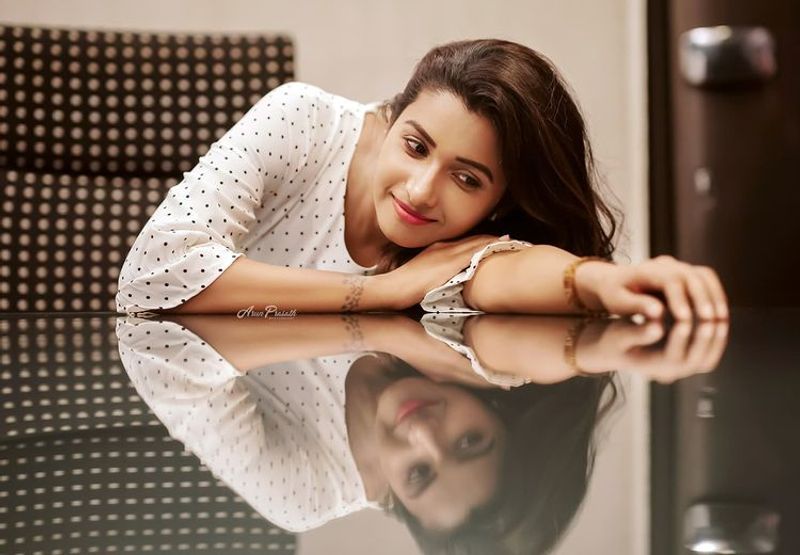 Beautiful Actress Priya Bhavani shankar latest cute photos viral in internet