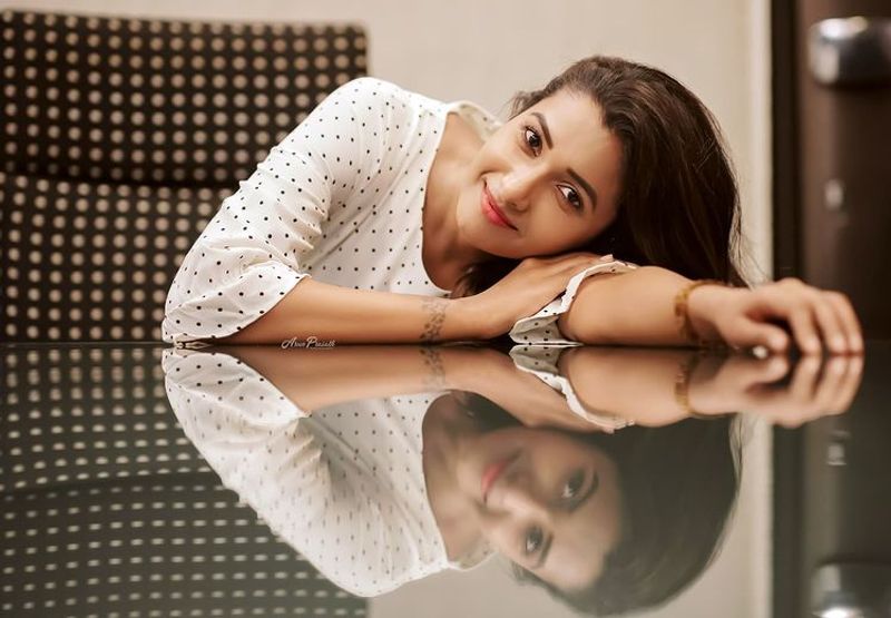 Beautiful Actress Priya Bhavani shankar latest cute photos viral in internet