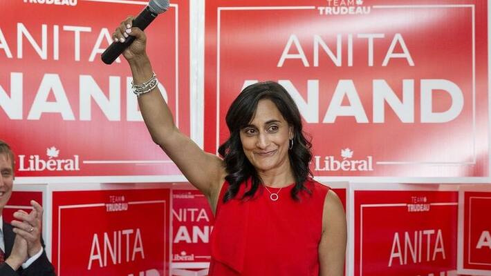 Woman of Indian descent appointed Minister of Defense of Canada Woman of Indian descent appointed Minister of Defense of Canada