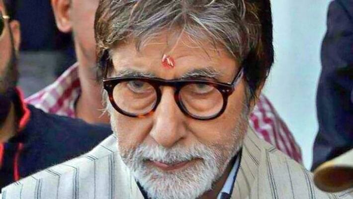 Amitabh Bachchan tensed about bats around his house, seek people advice for this problem Amitabh Bachchan tensed about bats around his house, seek people advice for this problem