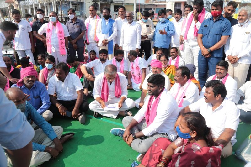 huzurabad bypoll: minister harish rao election campaign at bijigiri sharif