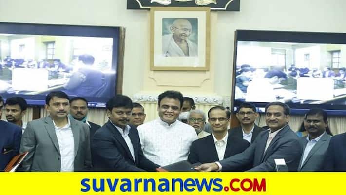 Infosys Donates 15000 Computers to Government Colleges in Karnataka grg Infosys Donates 15000 Computers to Government Colleges in Karnataka grg