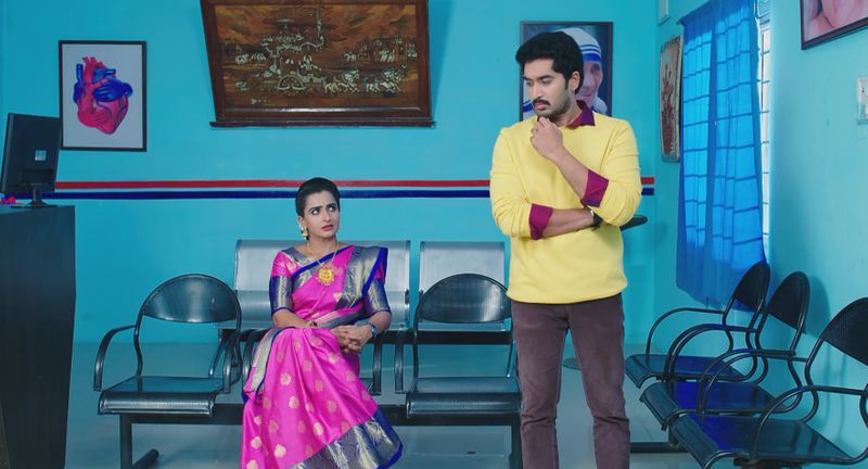 Karthik gets tense after learning about Soudaryas decision in todays Karthika deepam serial episode