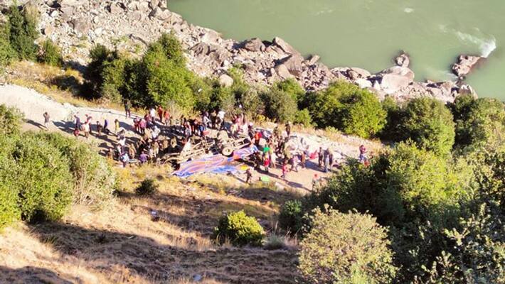 Kashmir accident in Doda, may killed and injured Kashmir accident in Doda, may killed and injured