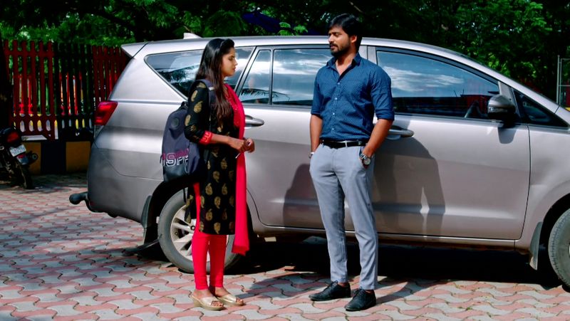 Rishi disappointed after talking to Vasudhara in today guppedantha manasu serial episode