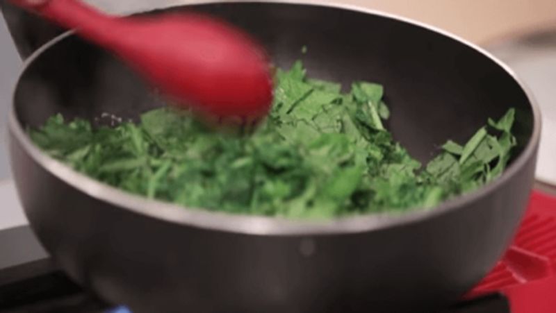 Food , try this winter special dish Sarso ka saag at home, see recipe