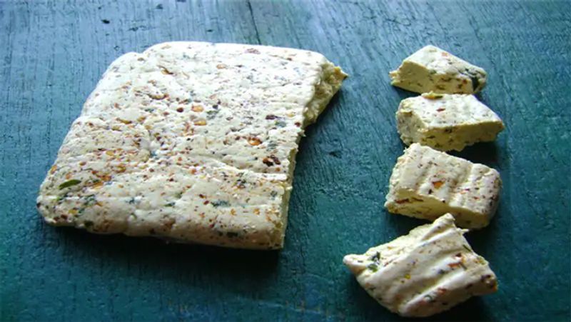 Diwali 2021: This festive season try home made paneer with only 1 liter milk