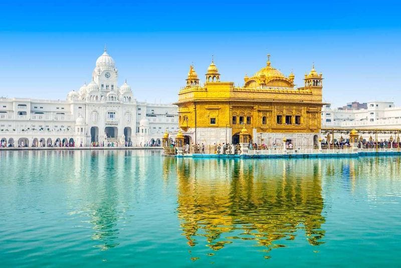 Indians must visit these five places in india full details are here