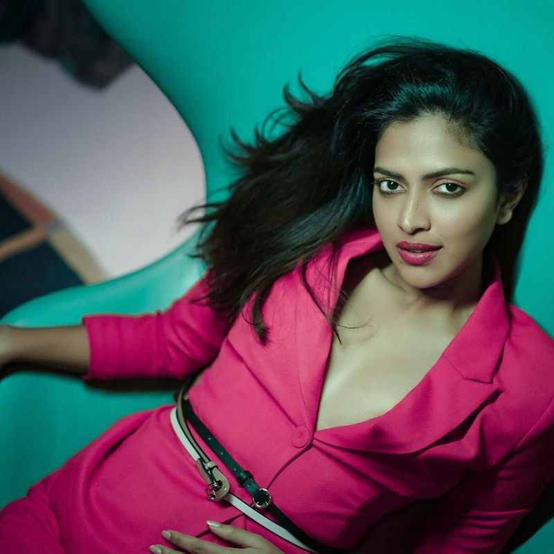 amala paul mind blowing hot show just killing her latest poses trending