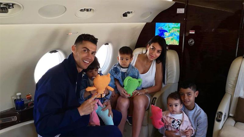 Football Legend Cristiano Ronaldo delighted to announce news of girlfriend Georgina Rodriguez pregnancy kvn