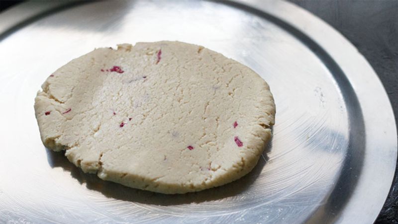 Diwali 2021: Try this super tasty kaju katli recipe on this festive season