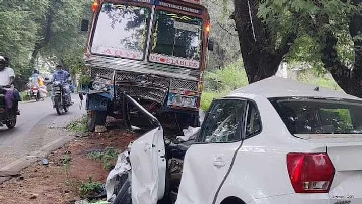 car accident...3 people killed, including government female doctor car accident...3 people killed, including government female doctor