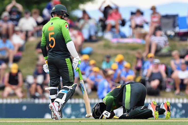 T20 WC 2021 - Mohammad Kaif reveals, why Indian Muslim cricketers do not offer namaz on the field ALB