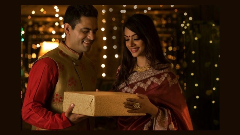 Relationship tips: Festivals make your relations stronger, know how to spend quality time with dear ones in festive season