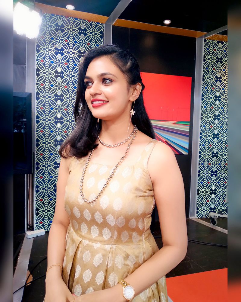 Rose serial fame akshaya suddenly admitted to hospital