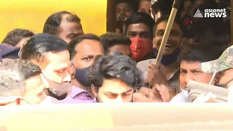 Aryan Khan Drugs Case From bail order to Aryan release from jail see the highlights in pictures