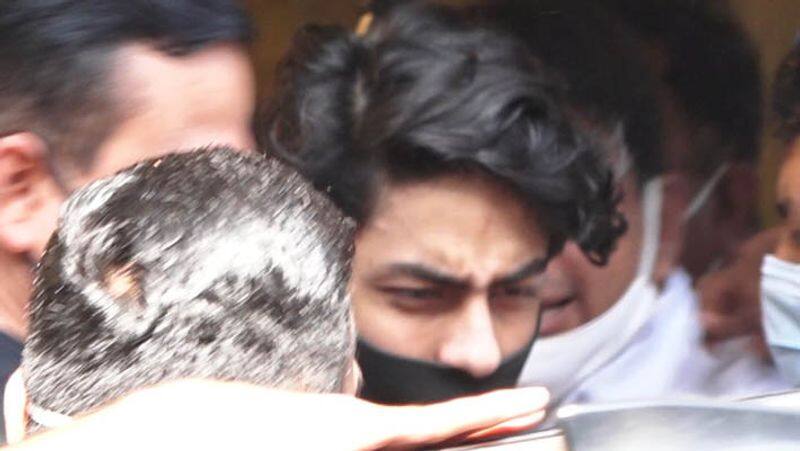 Bollywood Aryan Khan released from jail vcs