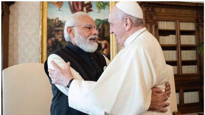 Meeting between PM Modi Pope scheduled for 20 minutes goes on for an hour pod Meeting between PM Modi Pope scheduled for 20 minutes goes on for an hour pod