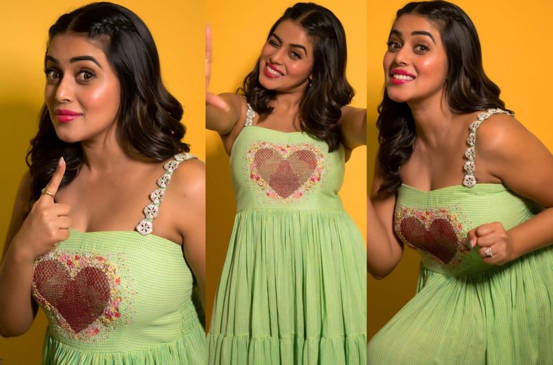 dhee judge purna goes bold her hot cleavage show photos getting viral