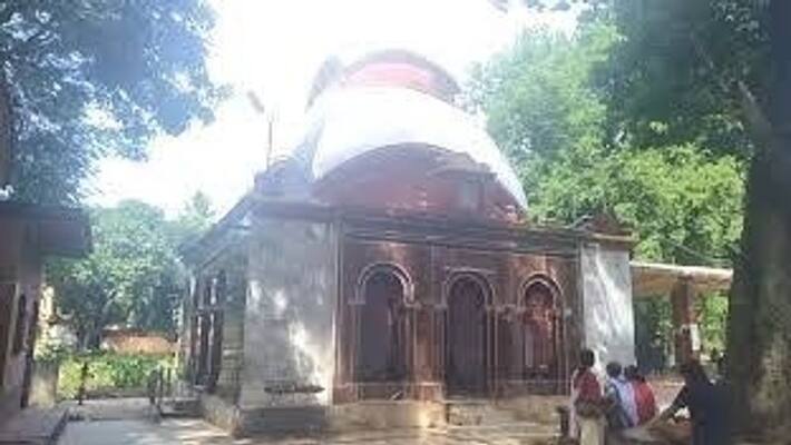 Maa Kali worshiped by facing west on the order of Bamakhepa at Murshidabad bmm Maa Kali worshiped by facing west on the order of Bamakhepa at Murshidabad bmm