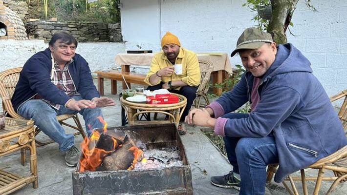 sunny deol and anil sharma at manali for the acript narration of film gadar 2 sunny deol and anil sharma at manali for the acript narration of film gadar 2