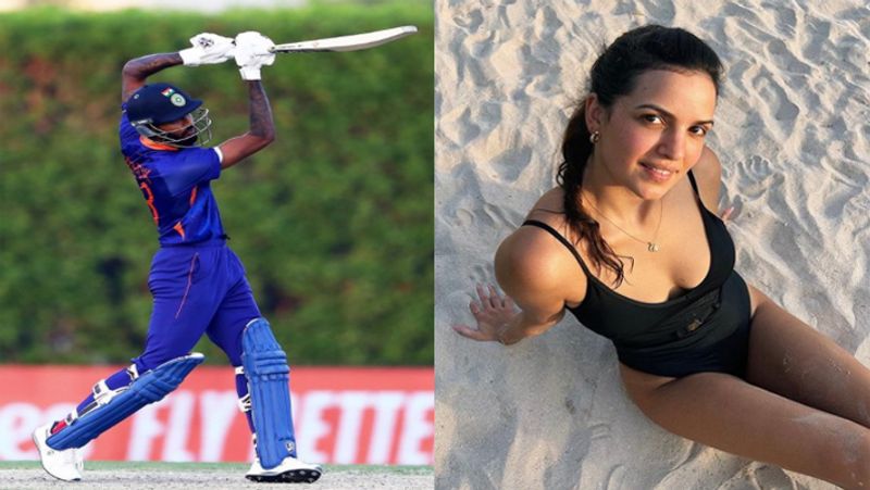 Hardik Pandya wife Natasa Stankovic spread hotness at Sea Beach in swimsuit during T20 World Cup 2021 spb