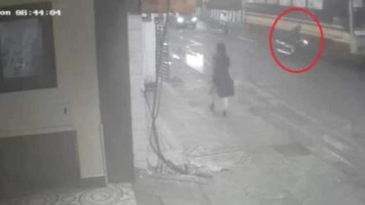 Chennai Bike Accident... IT Employee Dead Chennai Bike Accident... IT Employee Dead