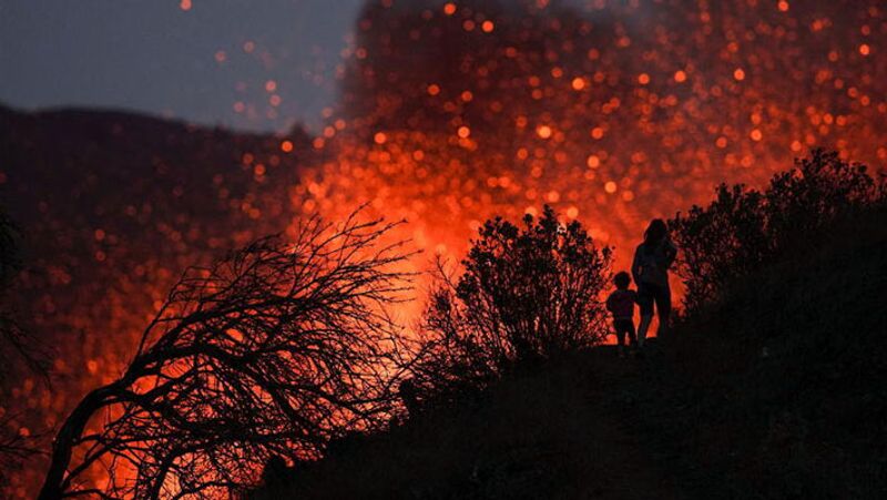 Shocking photos after the eruption of the volcano in Spain Atlantic Ocean island of La Palma