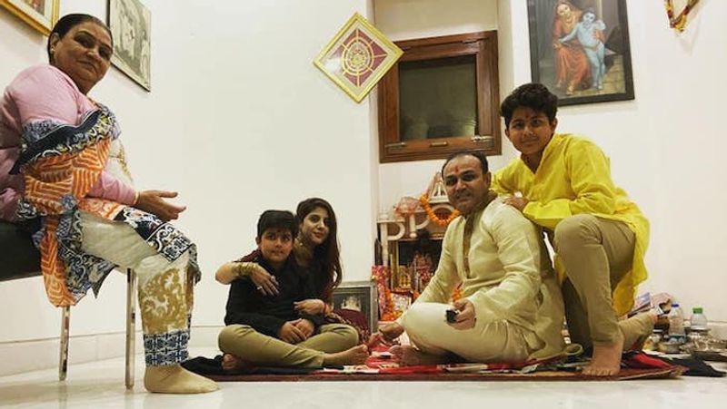 Diwali 2021, MS Dhoni, Virat Kohli to Rohit Sharma, see pictures of Indian cricketers celebrating Diwali past years spb