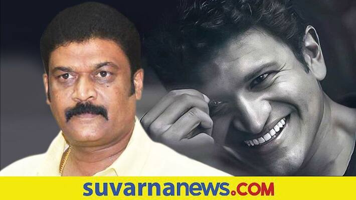 Minister Anand Singh Talks Over Puneeth Rajkumar Statue in Hosapete grg Minister Anand Singh Talks Over Puneeth Rajkumar Statue in Hosapete grg