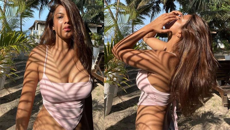 Nia Sharma enjoying vacation in Goa, jamai raja actress spotted in bold avatar
