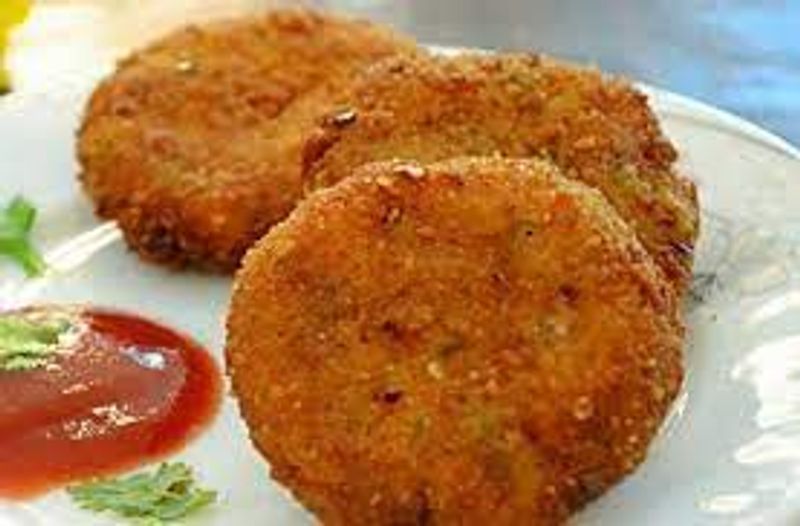 Tastiest and yummiest bread cutlet recipe full details in telugu