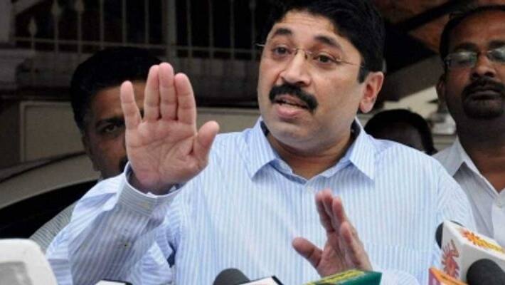 Extreme infighting in the AIADMK .. Conflict for the post of leader .. Dayanidhi Maran who broke the protest announcement. Extreme infighting in the AIADMK .. Conflict for the post of leader .. Dayanidhi Maran who broke the protest announcement.