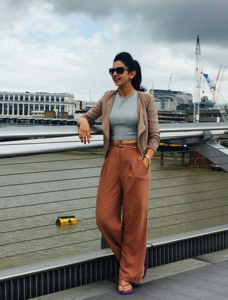 rakul preet singh turn look style icon photos hulchul