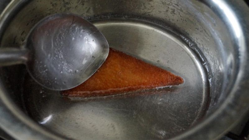 Diwali 2021: try this unique shahi tukda recipe with bread on this festive season