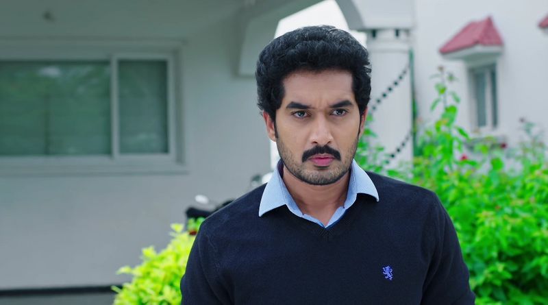 Anand Rao advice Karthik to reveal the truth to Deepa in todays Karthika deepam serial episode