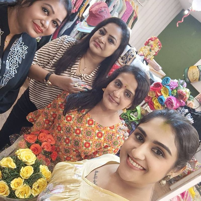 Actress vanitha vijayakumar started new business
