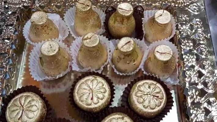 Diwali 2021, sweet made of Gold worth Rs 30000 per kg available in Agra Uttar Pradesh Diwali 2021, sweet made of Gold worth Rs 30000 per kg available in Agra Uttar Pradesh
