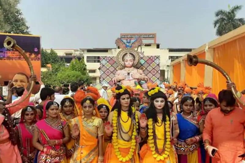 uttar pradesh, diwali 2021, deepotsav celebration in ayodhya, Devotees immersed in devotion