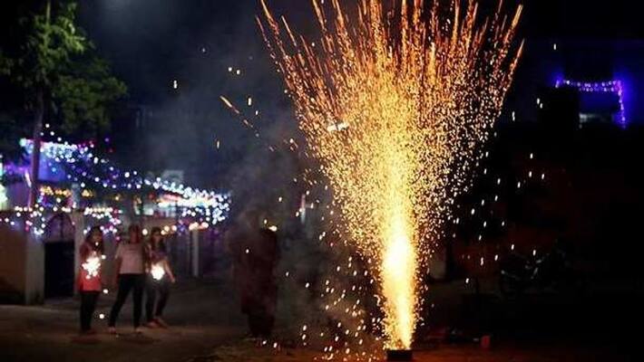 Father-son killed in firework explosion near Puducherry-Tamil Nadu Border .. Father-son killed in firework explosion near Puducherry-Tamil Nadu Border ..