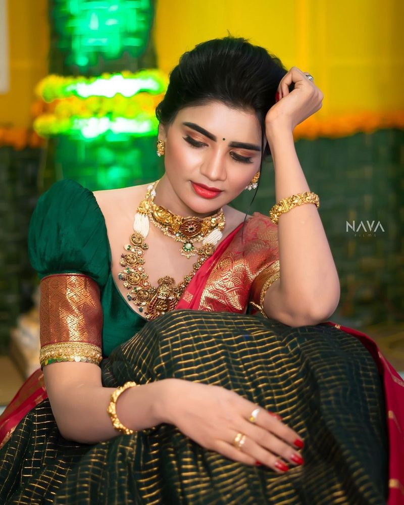 jabardasth varsha diwali treat for fans stuns in traditional wear