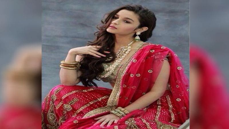 These 10 bollywood actresses including Yami Gautam who never had any plastic surgery