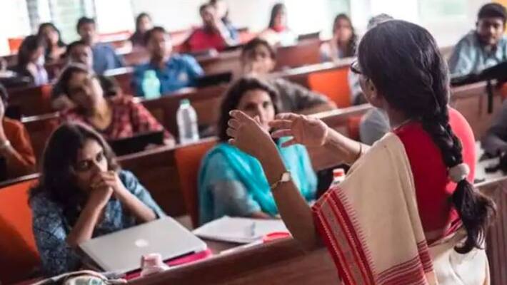 4779 Candidates eligible for assistant professor posts in karnataka rbj 4779 Candidates eligible for assistant professor posts in karnataka rbj